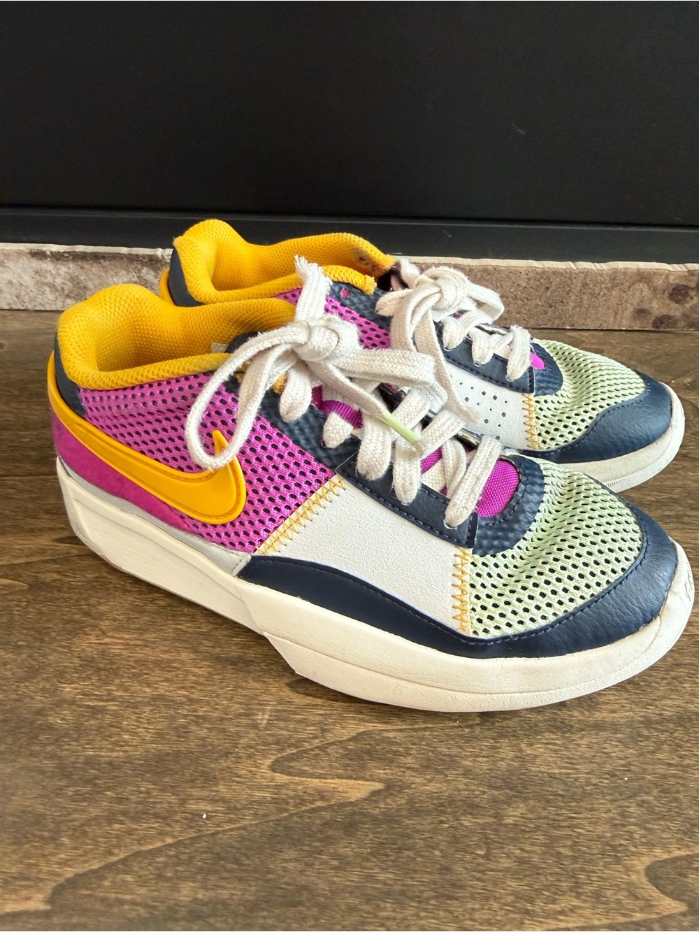 Nike Ja 1 SE GS Kids Sneaker Pink Yellow Mesh Lace-Up Low Top US 3Y FN4977-400